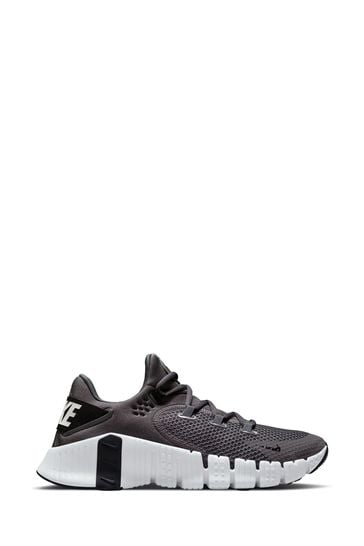 Nike training metcon top 4 trainers in white