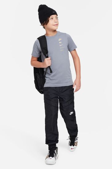 Price of nike shop t shirt