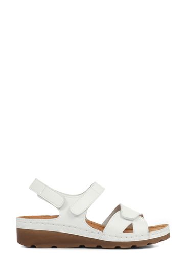 Pavers sales comfort sandals