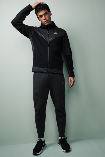 Black sales nike fleece