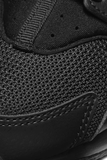 Huaraches junior size 6 online