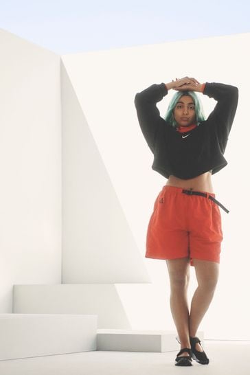 Nike Mini Swoosh Oversized Sweatshirt 