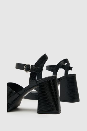 Black strap hot sale platform heels