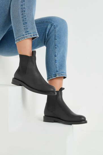 Black Regular/Wide Fit Forever Comfort® Leather Chelsea Boots
