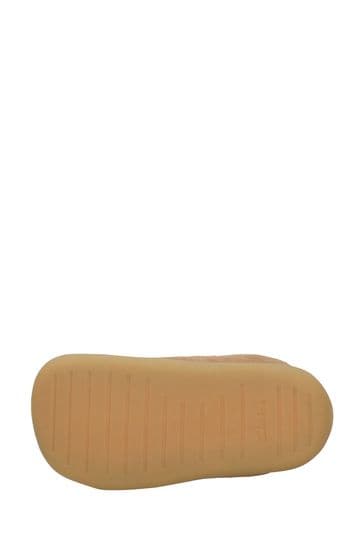 Clarks deals 1st walkers