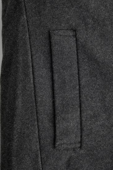 Close neck coat online