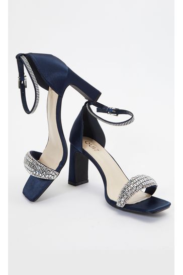 Quiz navy sandals 2025