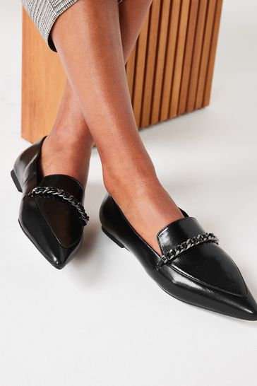 Black Forever Comfort® Point Toe Shoes