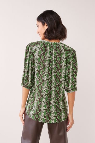 Green snake print best sale top