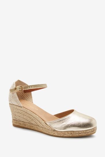 Gold wedges closed toe hotsell