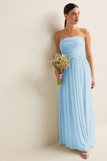 Vestido largo de boda en azul claro con diseño multiposición de malla para dama de honor