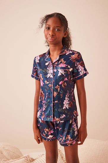 Button through short pyjamas top