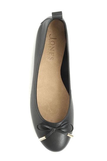 Jones flat shoes online