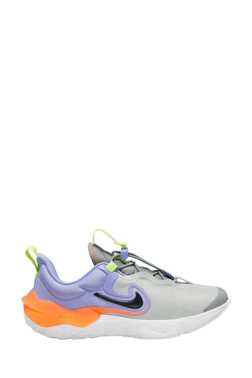 Nike grey cheap and orange trainers