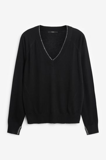 Black v 2025 neck pullover