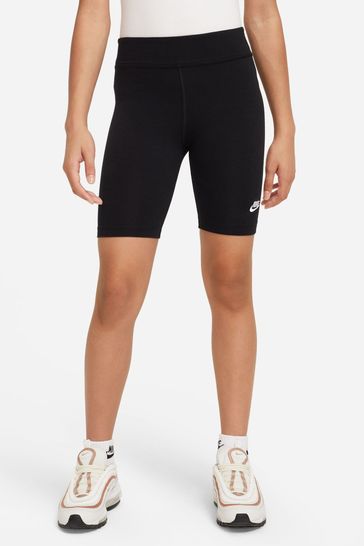Cycling short hotsell nike