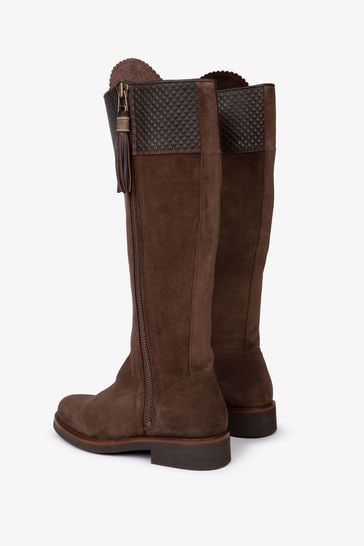 Long suede boots with tassels on sale