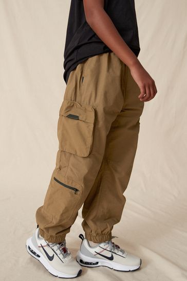 Nike quest cheap cargo pants