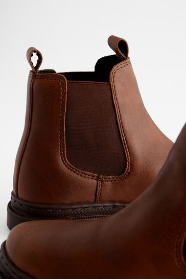 Mens chocolate hotsell chelsea boots