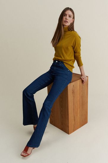 Elastic sales flare jeans