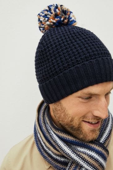Next bobble hat outlet