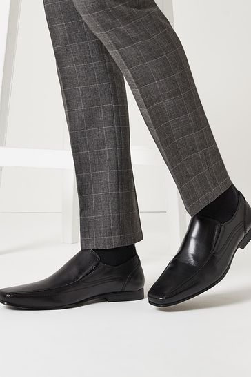 Suit with slip on shoes outlet