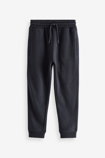 Cuffed jogger shorts top
