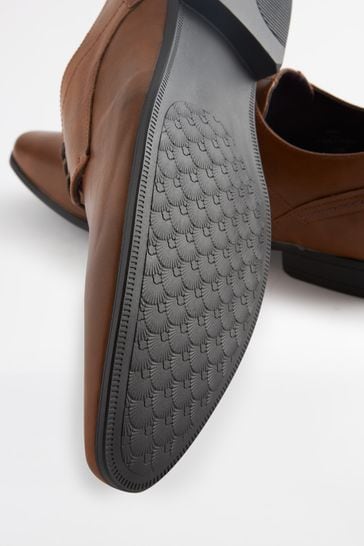 Wide fit new arrivals shoes next