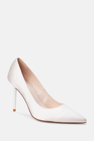 Bridal court heels hot sale