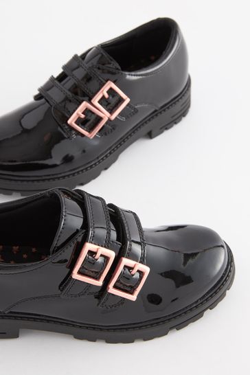 Rose gold top black shoes