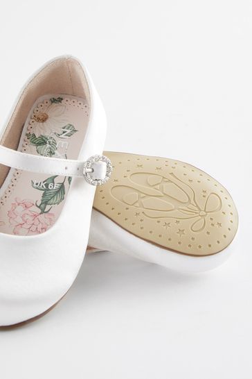Size 4 wide baby shoes sales