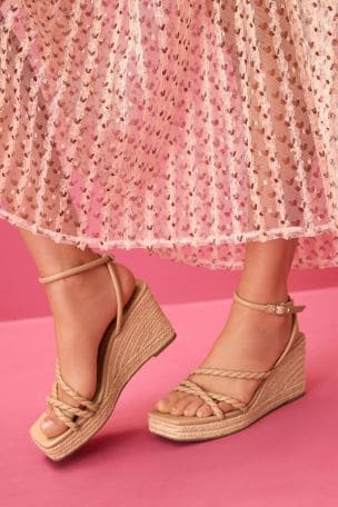 Nude sales strappy wedge