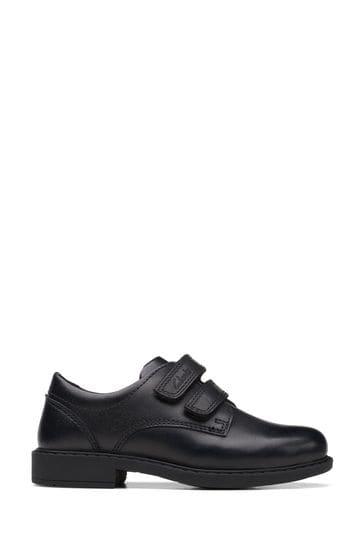 Buy Clarks Multi Fit Leather Scala Pace Shoes from the Laura