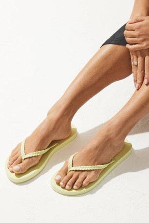 Cheap yellow flip flops new arrivals