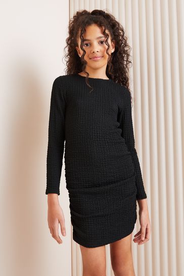 Teenage girl black dress sales