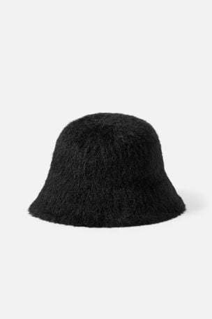 bucket hat fluffy black