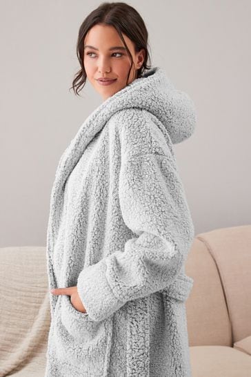 Short fleece dressing gown cheap jacket