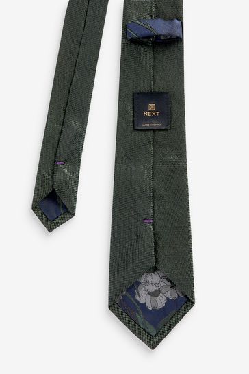 Burberry tie and pocket square set cheap