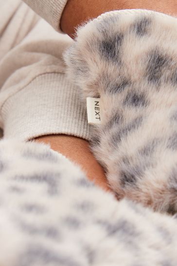 Animal outlet slipper boots