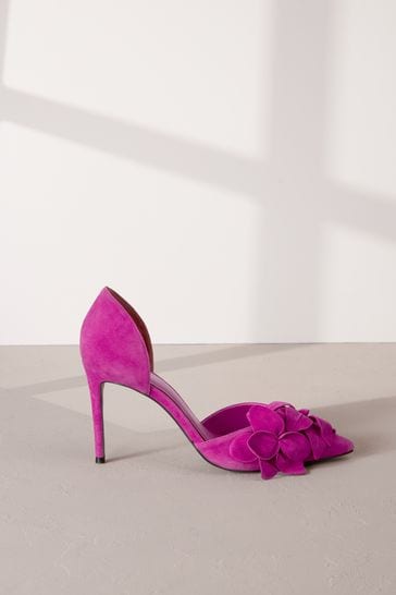 Black Signature Leather Corsage Point Toe Heeled Shoes