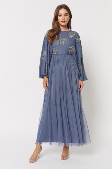 Modest maxi dress with sleeves
