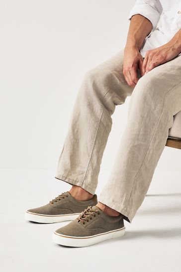 Next canvas pumps store