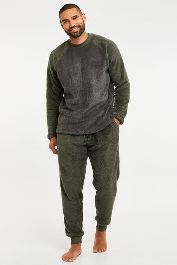 Soft discount cosy loungewear
