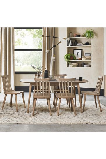 Bentley designs dining hotsell table and chairs