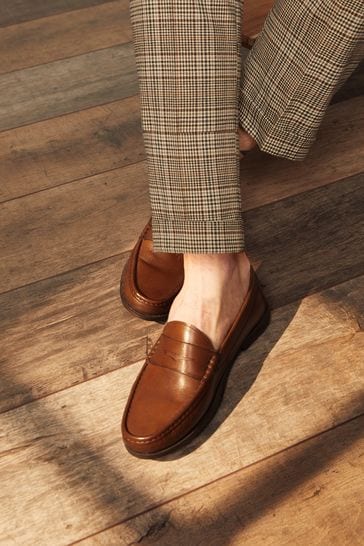 Tan colour hotsell loafers