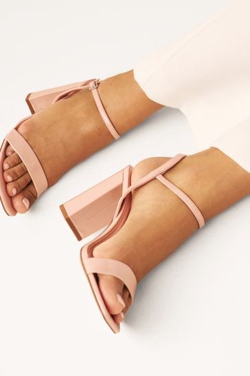 Simple footwear clearance