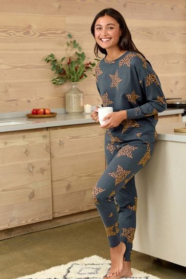 Next pyjamas shop ladies tall