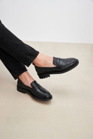 Stylish discount loafer shoes