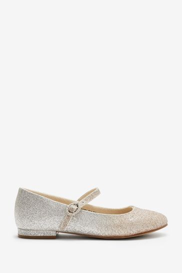 Flat 2025 occasion shoes