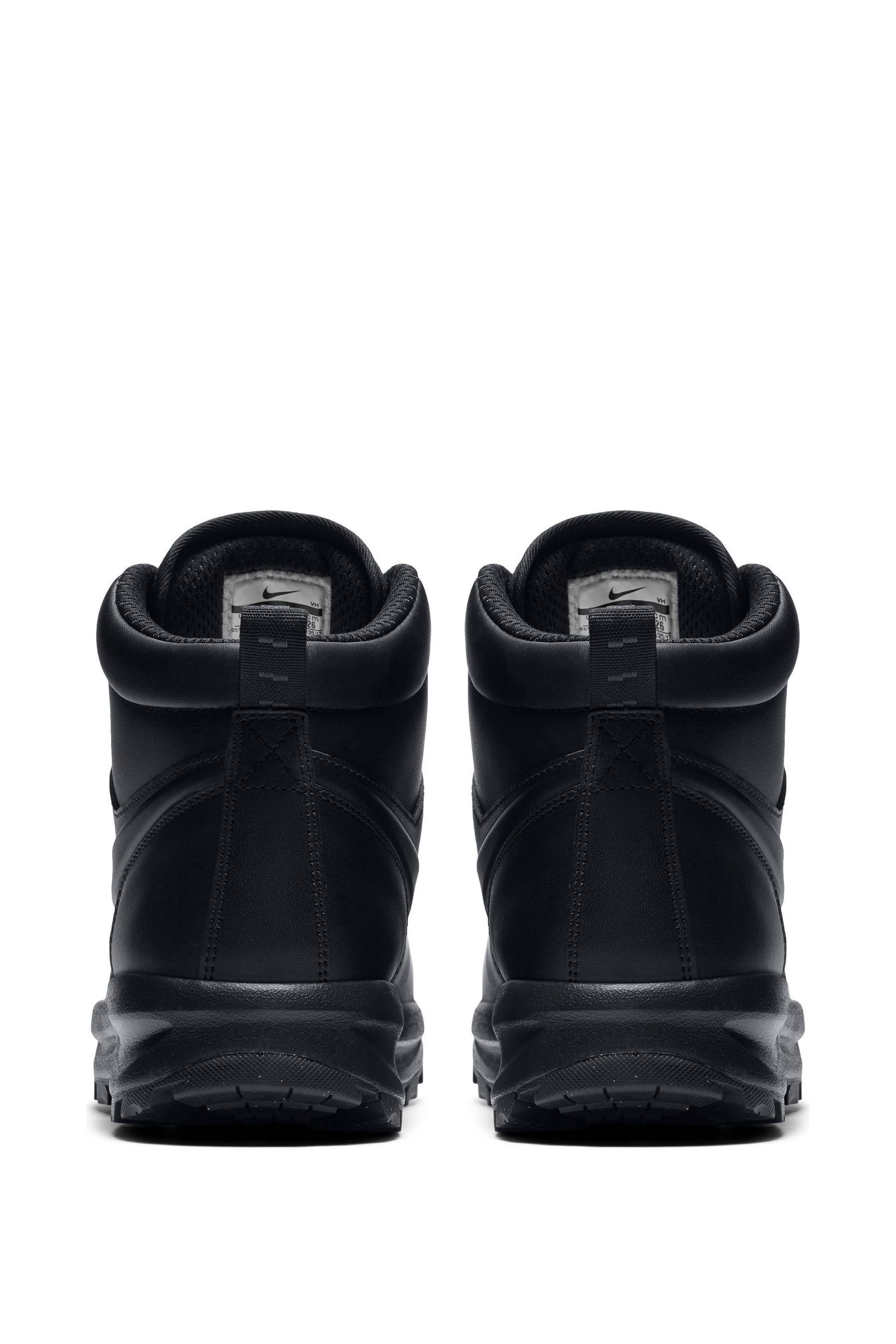 nike manoa boots waterproof